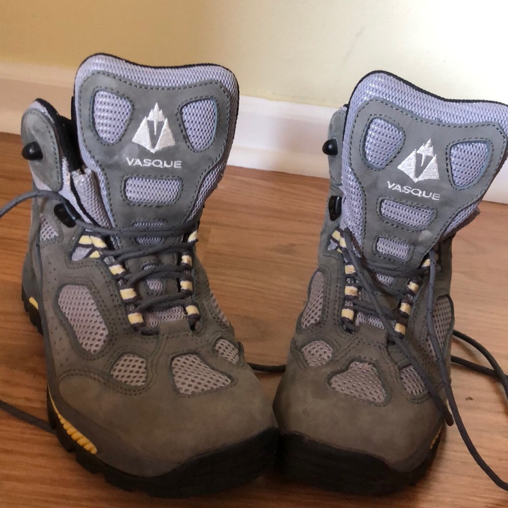 Vasque Leather Womens Hiking Boots